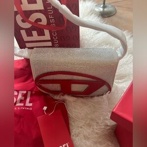 BN sealed stunning Diesel 1DR Sparkling Silver and Red Women's cross/clutch bag!